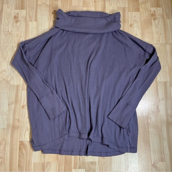 Free People Womens Oversized “Rosa” ribbed split back sweater Cowl Neck Size XS - Picture 2 of 9